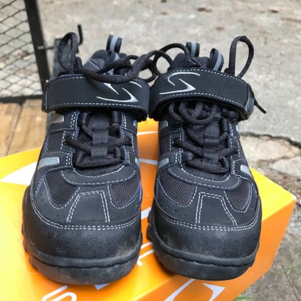 Serfas Trax Women's bike shoes (Eur 40)